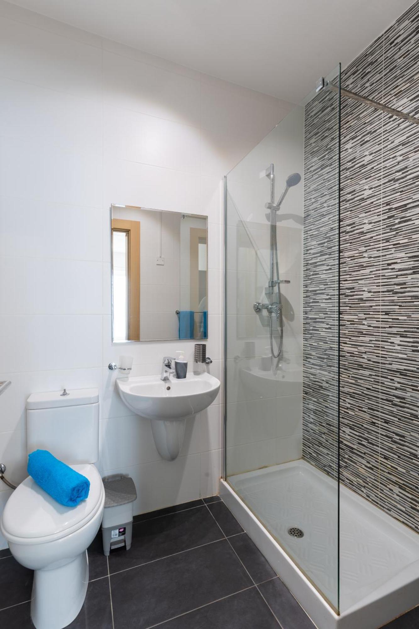 2 Bedroom In Central St Julians Prime Location In Paceville Apt 3 By Vaganza Saint Julian's Luaran gambar