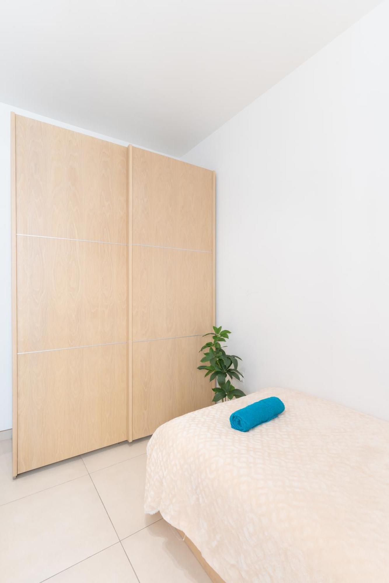 2 Bedroom In Central St Julians Prime Location In Paceville Apt 3 By Vaganza Saint Julian's Luaran gambar