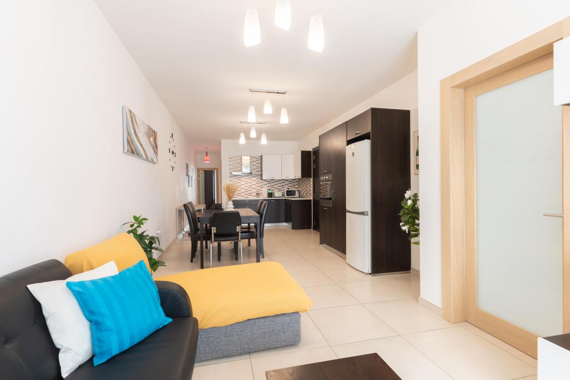 2 Bedroom In Central St Julians Prime Location In Paceville Apt 3 By Vaganza Saint Julian's Luaran gambar