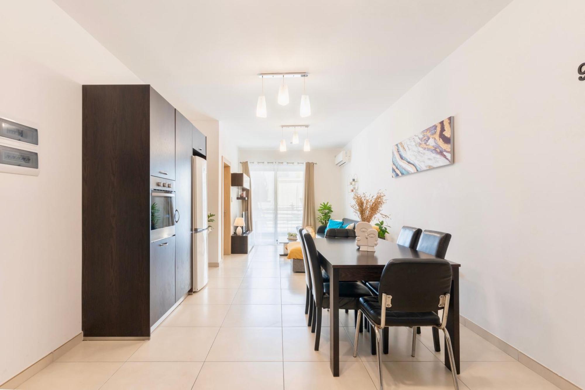 2 Bedroom In Central St Julians Prime Location In Paceville Apt 3 By Vaganza Saint Julian's Luaran gambar